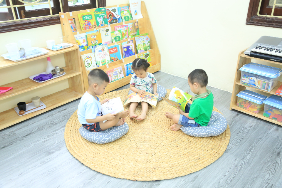Trường mầm non Búp Sen Xanh - Đại học Sư Phạm Hà Nội ( Dịch Vọng Hậu )