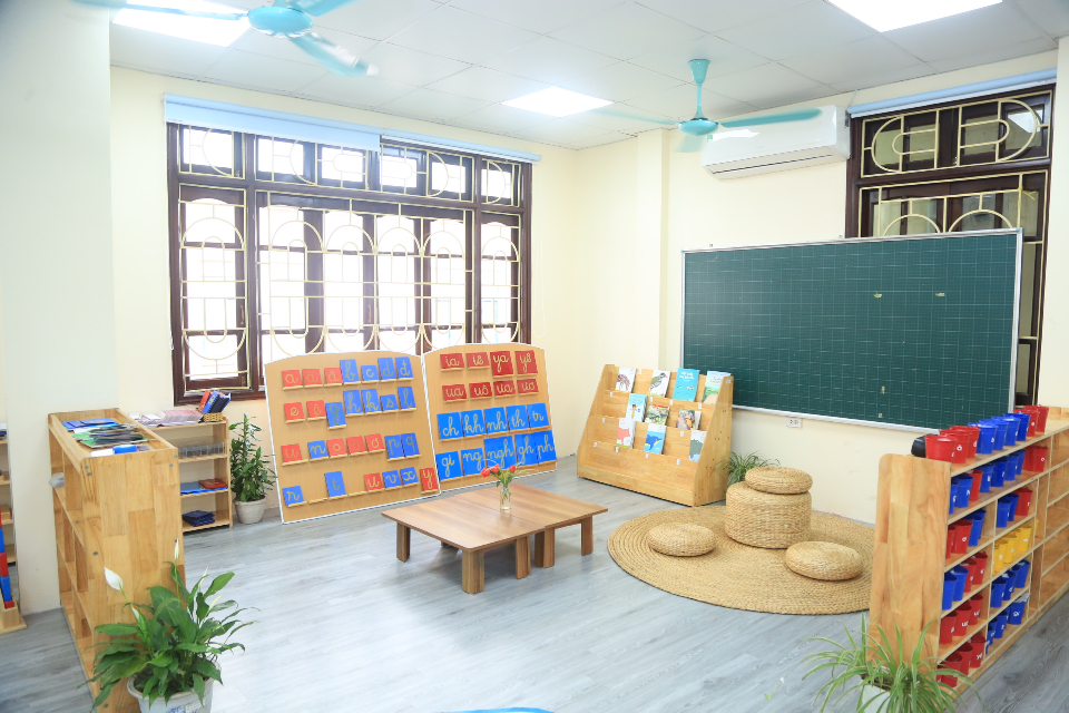 Trường mầm non Búp Sen Xanh - Đại học Sư Phạm Hà Nội ( Dịch Vọng Hậu )